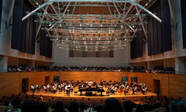 Orquesta sinfónica de Xalapa celebra su 93° aniversario presentando su primer concierto