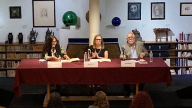 Presentan Encuentro con Alfonso Reyes, obra de la ensayista Liliana Weinberg