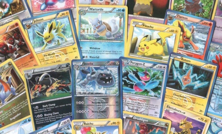 Hombre en Estados Unidos se gasta fondo para Covid-19 en cartas de Pokemón