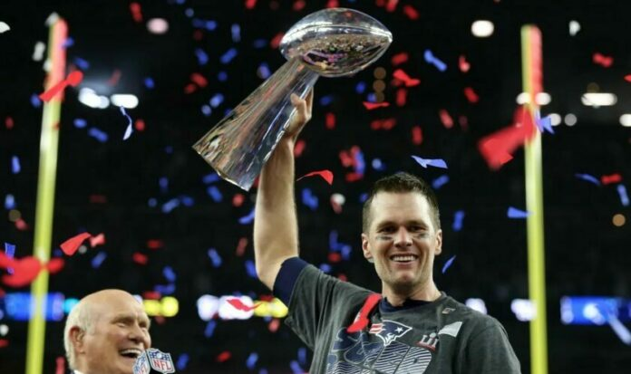 ¡Oficial! Tom Brady renueva con los Buccaneers por una temporada