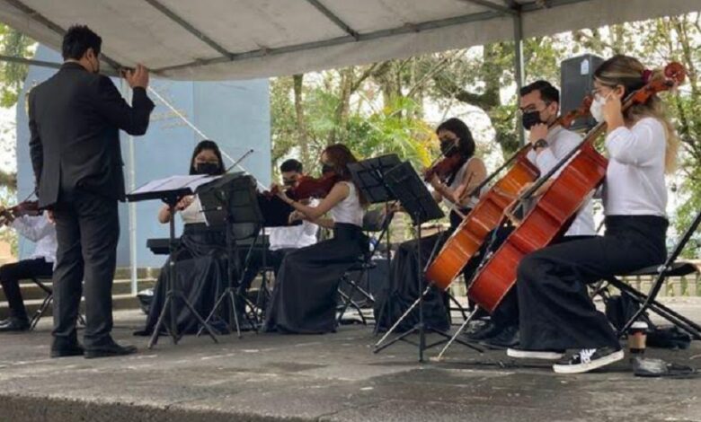 Xalapeños ovacionan a la orquesta de Misantla