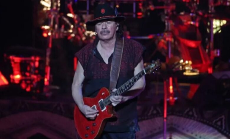 Carlos Santana se desploma durante concierto en Michigan