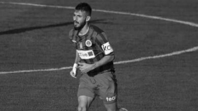 Muere futbolista griego de un infarto en pleno partido