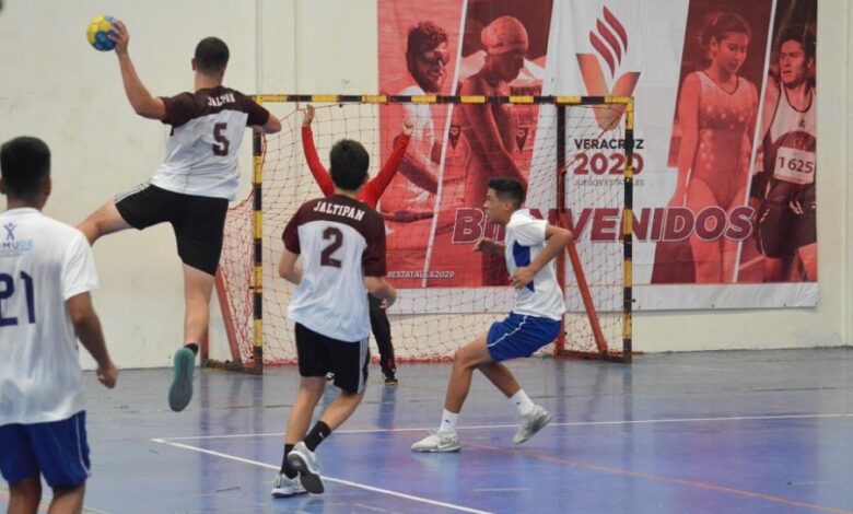 Reanudan actividad los Juegos Estatales con handball