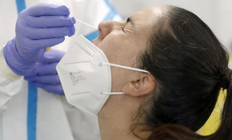 Durante prueba Covid le perforan el cerebro a mujer