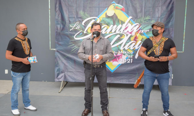 Hermanan festivales de Xalapa y Quintana Roo