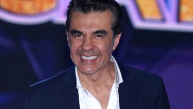 Adrián Uribe se queda sin exclusiva con Televisa