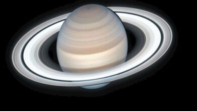 Toman nueva imagen impresionante de Saturno