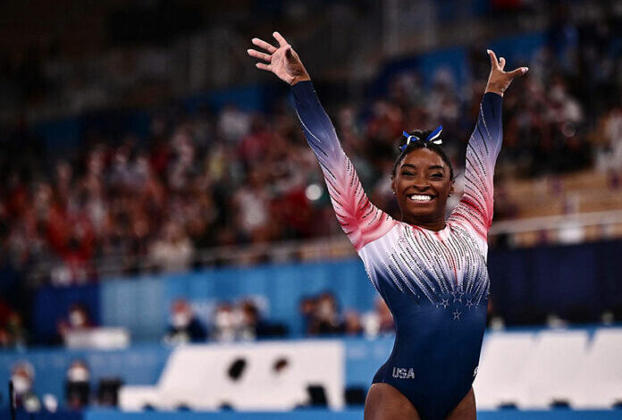 Gana Simone Biles medalla de bronce en Juegos Olímpicos de Tokio