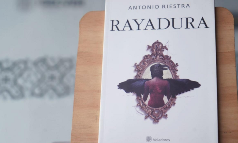 Presenta IVEC versión digital del libro «Rayadura», de Antonio Riestra