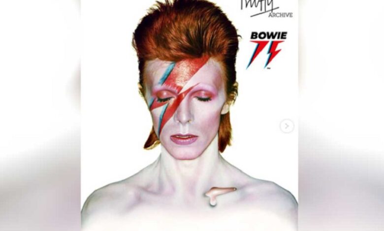 Warner compra catálogo musical de David Bowie