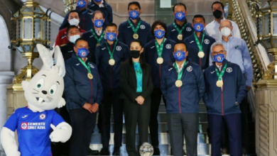 Claudia Sheinbaum se reúne con jugadores del Cruz Azul