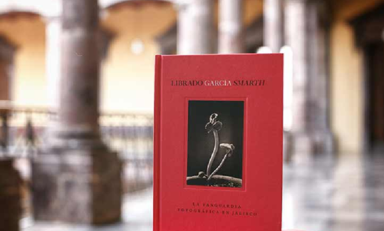 Libro editado por Alberto Tovalín ganó Premio “Antonio García Cubas”