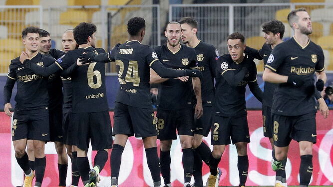 Barcelona goleó en la Champions League con cuadro alterno