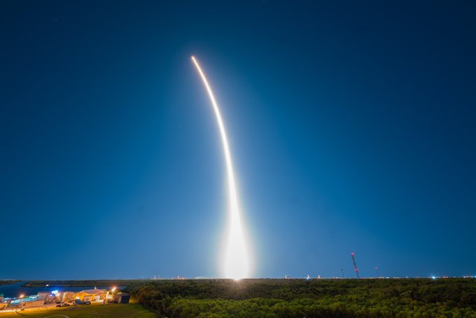 Celebran lanzamiento de primer satélite guatemalteco