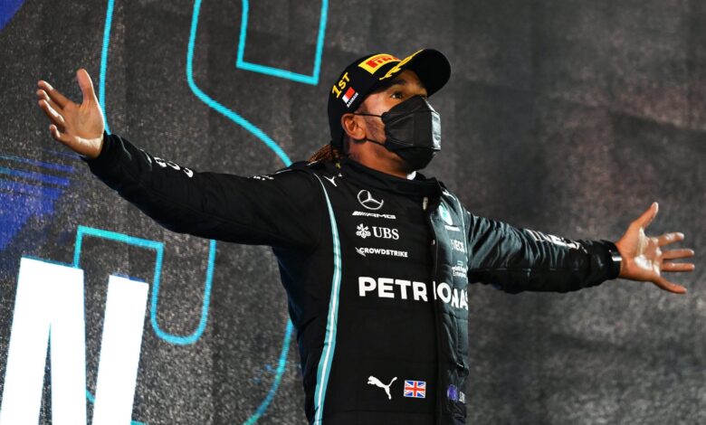 Sin sorpresas en el debut; Hamilton gana en Bahréin