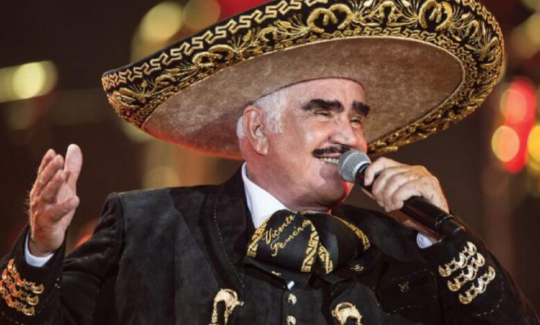 Vicente Fernández se encuentra grave, aseguran doctores