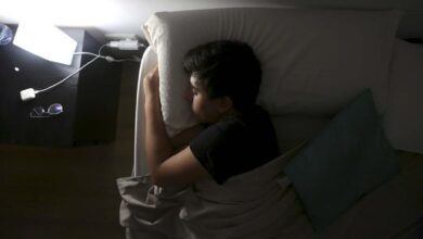 Dormir, opción de adolescentes contra el estrés y problemas sociales