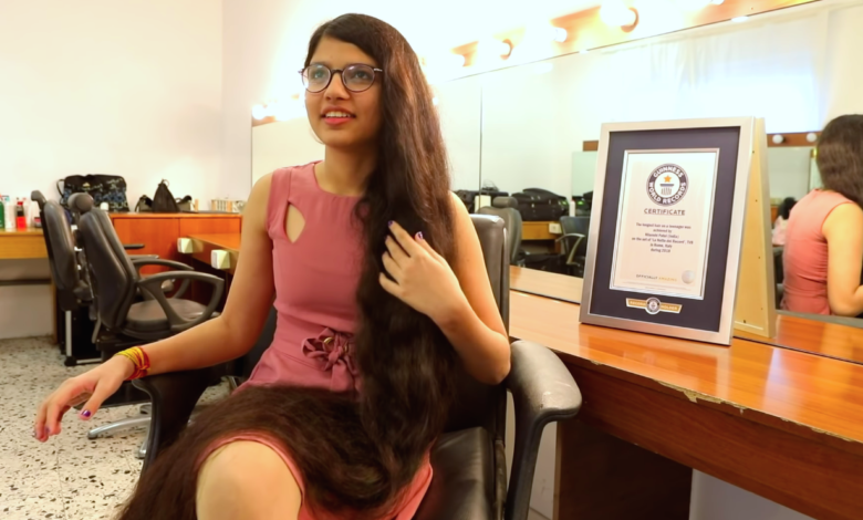 Adolescente rompe récord Guinness con la cabellera más larga del mundo