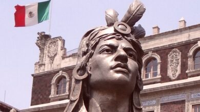 ‘Tlatoani_Cuauhtémoc’ busca derribar mitos de la historia oficial
