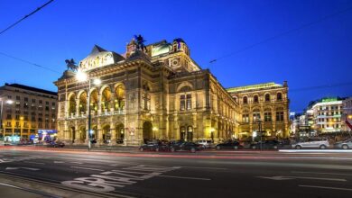 Ópera de Viena reabre para 100 espectadores
