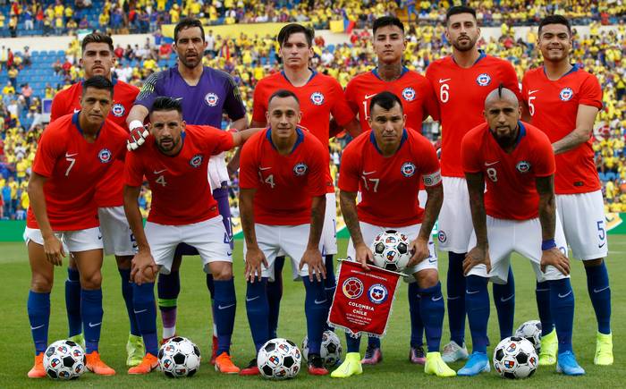 Selección de Chile presentó sus nuevos uniformes