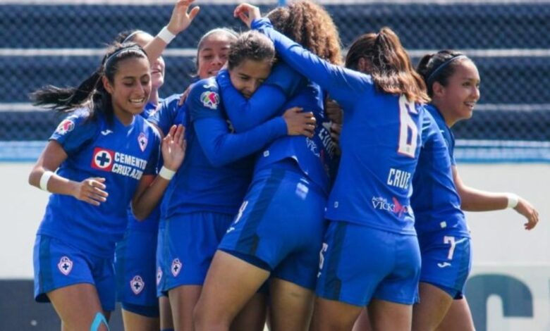 Cruz Azul golea al Atlas y hace olvidar derrota contra América en Liga Femenil