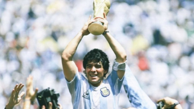 Famosos reaccionan a la muerte de Maradona