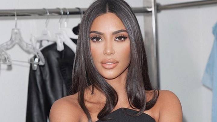 Kim Kardashian demuestra en traje de baño que los 40 son los nuevos 20