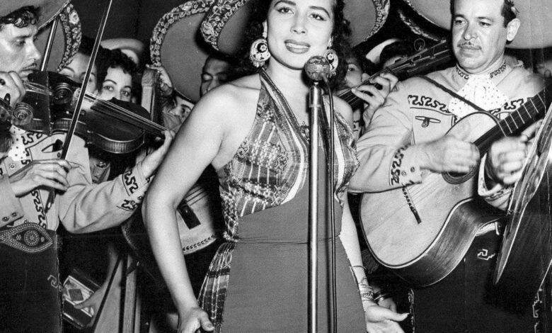 Flor Silvestre tuvo su debut en el cine con la película «Primero soy mexicano»