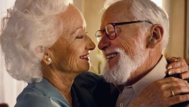 Publican libro con poesía de personas de la tercera edad