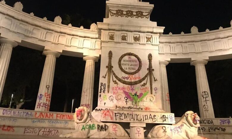 Iniciaran restauraciones en monumentos dañados tras manifestación
