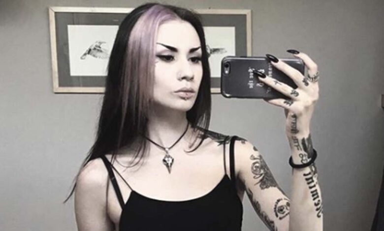 Los tatuajes de Matilda la Muerta causan sensación, los tiene en todo su cuerpo