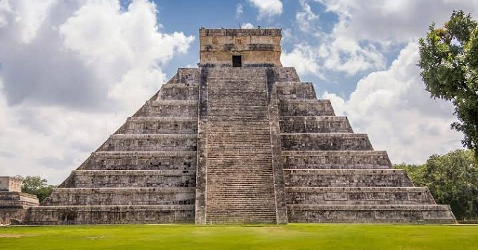 Chichén Itzá y Ek’ Balam serán intervenidos gracias al Tren Maya: INAH