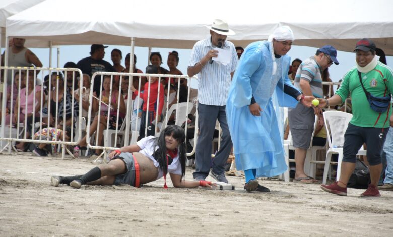 Concurrido preludio de Carnaval con el partido de béisbol «Solteras vs Casadas»