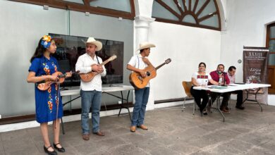 Dedican festival de huapango a investigador Román Güemes