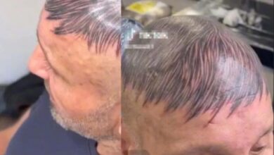Se hace viral hombre que se tatuó la cabeza para disimular calvicie
