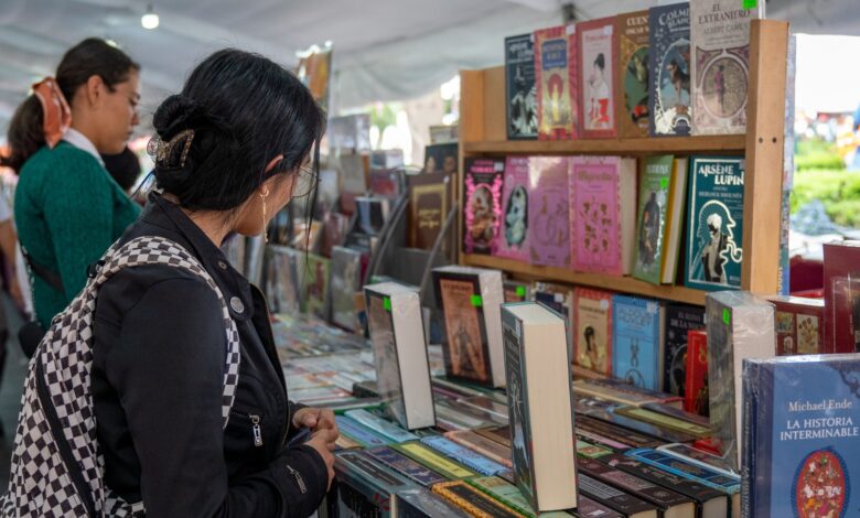 Regresa la Feria Xalapeña del libro 2023 al parque Juárez