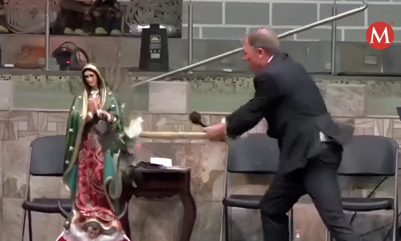 Pastor destroza estatua de la Virgen de Guadalupe en Tamaulipas.