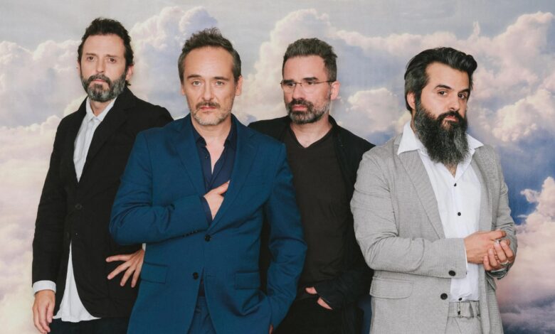 Love of Lesbian llega a Veracruz con su gira «V.E.H.N.»