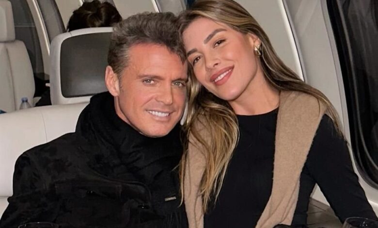 Michelle Salas sorprende con foto inédita junto a Luis Miguel