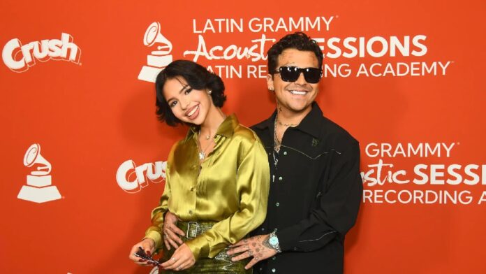 Ángela Aguilar y Nodal aparecen juntos en los Latin Grammy